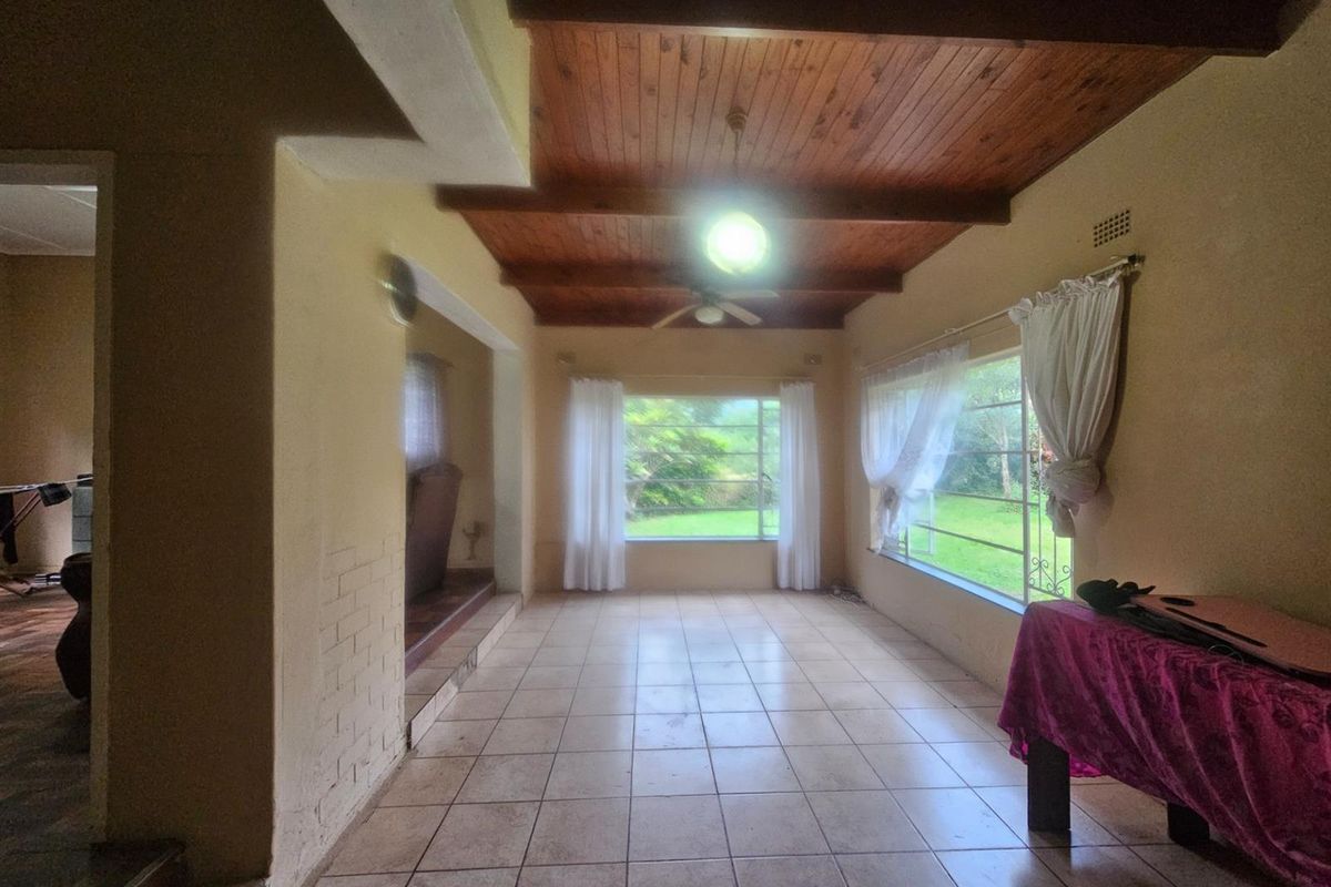 House with Flat For Sale in Barberton - Photo 5