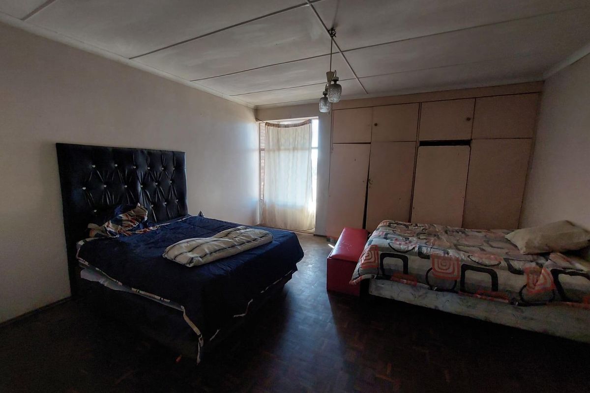 GREAT INVESTMENT OPPORTUNITY! - Photo 4