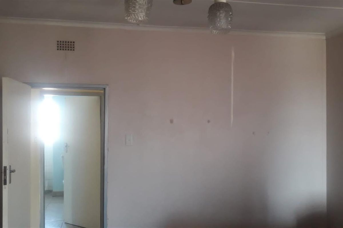 GREAT INVESTMENT OPPORTUNITY! - Photo 5