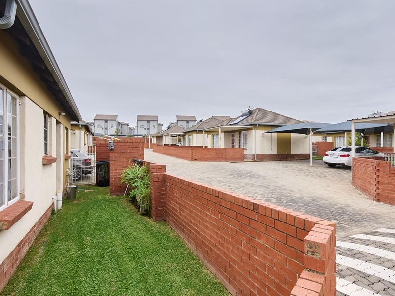 Your Perfect Lock-Up-and-Go Lifestyle Starts Here - Photo 7