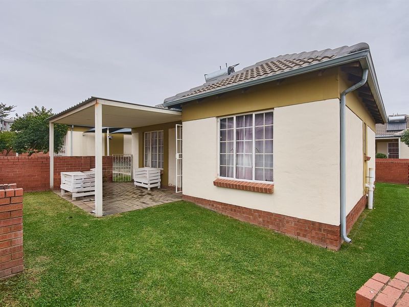 Your Perfect Lock-Up-and-Go Lifestyle Starts Here - Photo 6