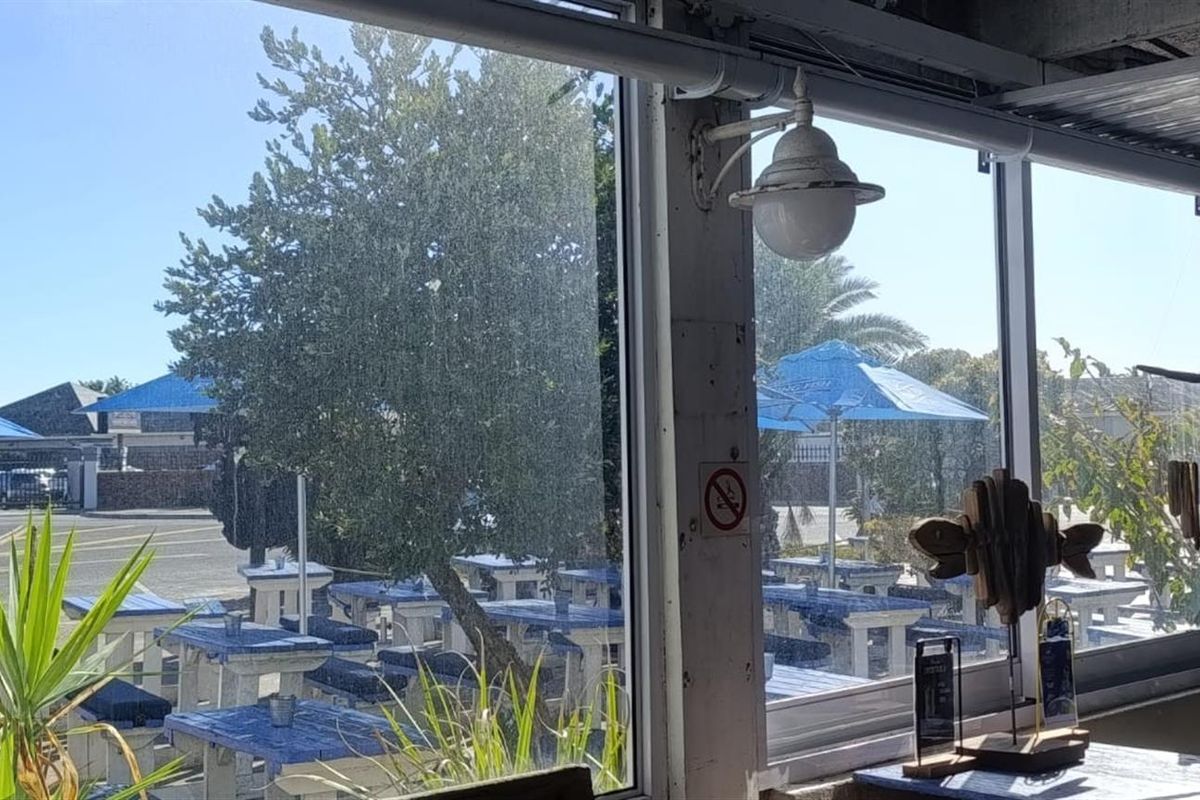 Beachfront Restaurant Space Available in MIlnerton - Photo 4