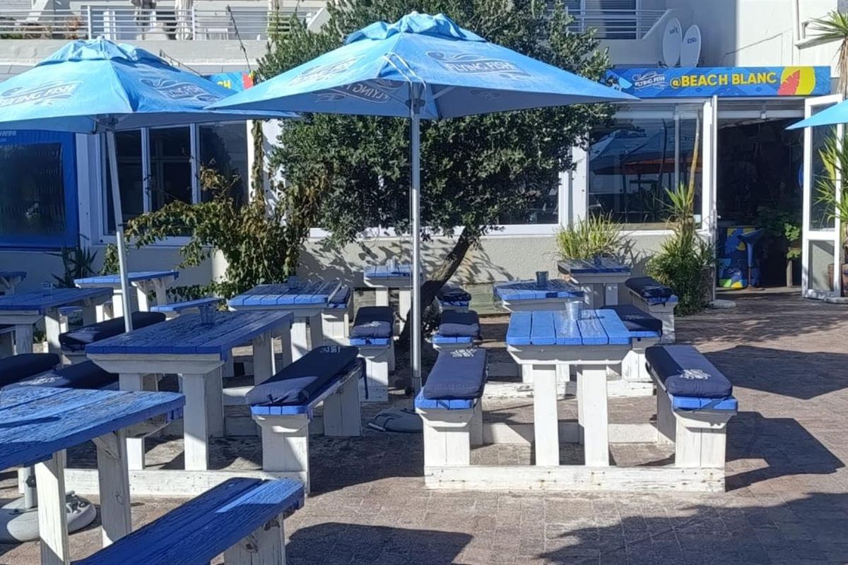 Beachfront Restaurant Space Available in MIlnerton - Photo 2