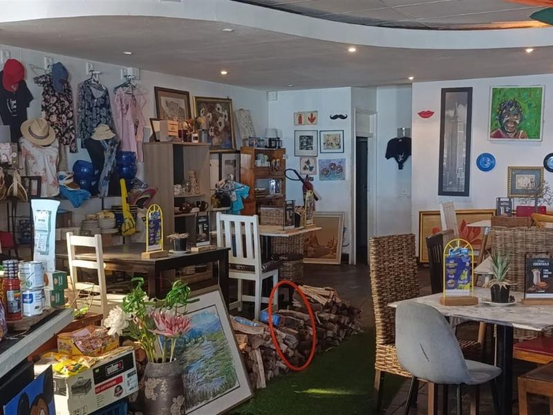 Beachfront Restaurant Space Available in MIlnerton - Photo 10