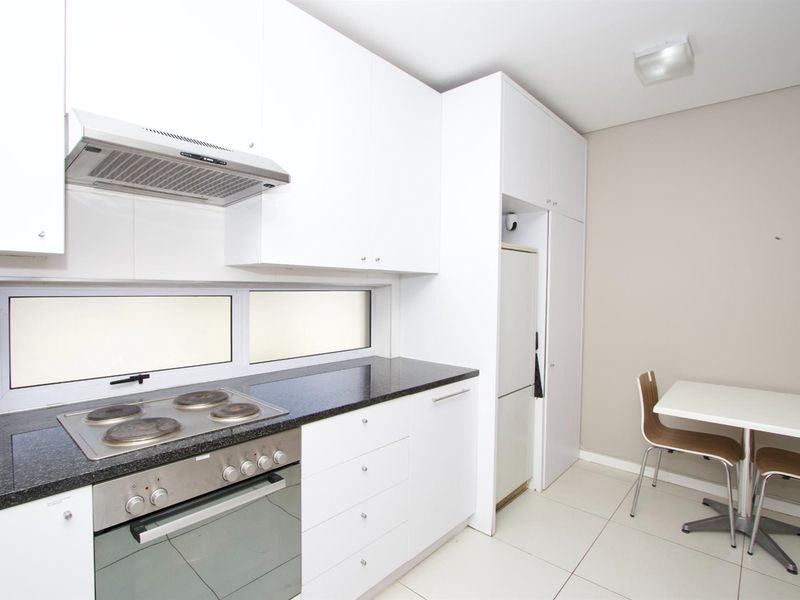 2 Bed Double Storey Townhouse in Somerset Lakes Lifestyle Estate - Photo 3