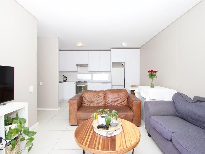 2 Bed Double Storey Townhouse in Somerset Lakes Lifestyle Estate - Photo 8