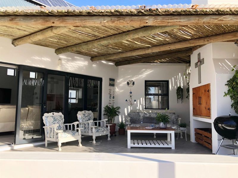 Secure Coastal Lifestyle in Jacobsbaai - Photo 3