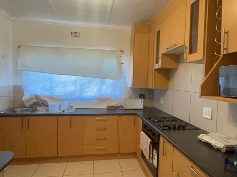 3-Bedroom House Available To Rent in Sasolburg Central, Sasolburg - Photo 3