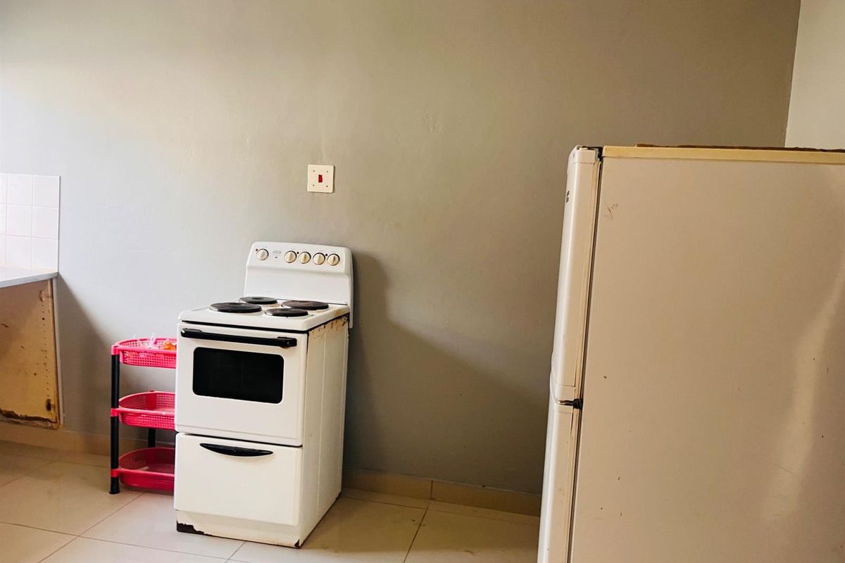 House For Sale in Butterworth - Photo 4