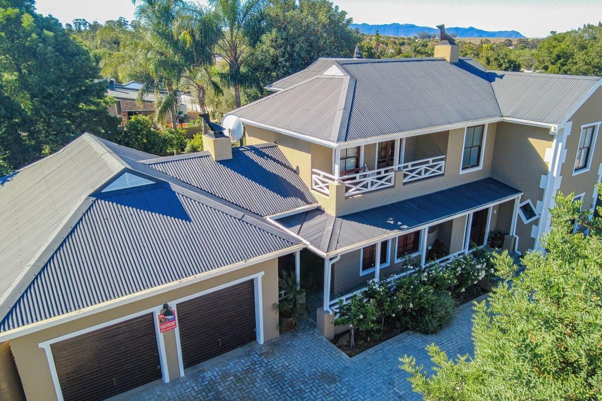 4 Bedroom House For Sale in Panorama, Malmesbury - Photo 4