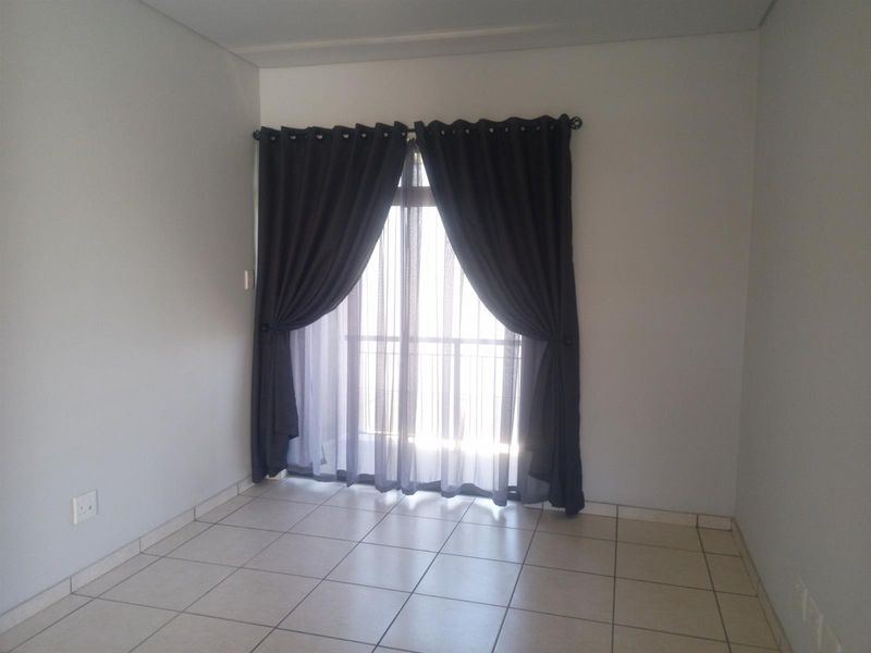 Apartment To Rent in Ballito Central, Ballito, KwaZulu Natal - Photo 3