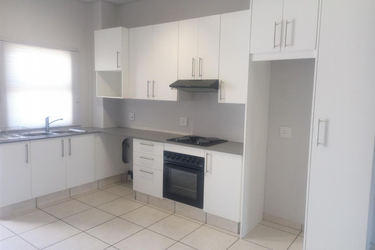 Apartment To Rent in Ballito Central, Ballito, KwaZulu Natal - Photo 2