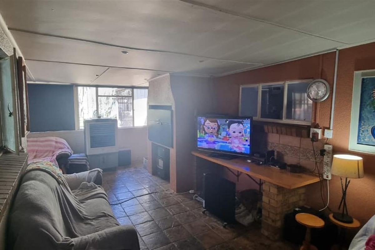 Prime Investment opportunity - Ideal for Student accommodation or family living - Photo 5