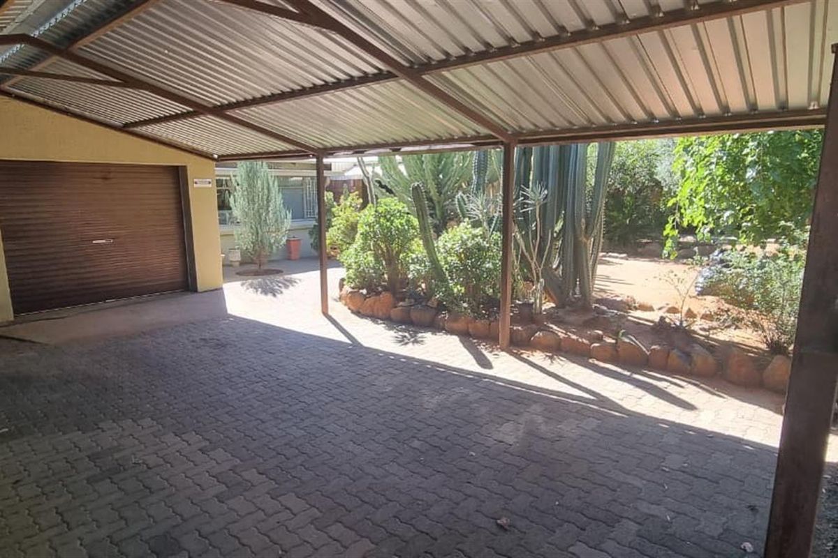 Prime Investment opportunity - Ideal for Student accommodation or family living - Photo 3