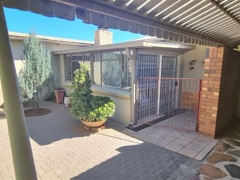 Prime Investment opportunity - Ideal for Student accommodation or family living - Photo 2