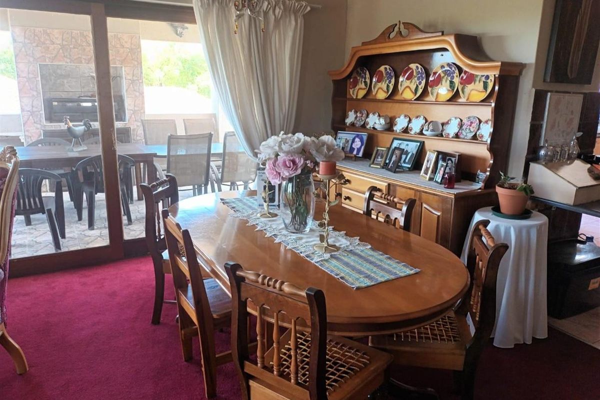 House On Auction in Witbank - Photo 3