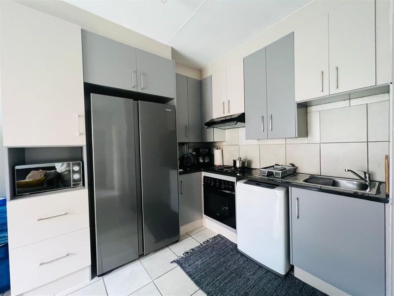Apartment For Sale in Bonanne, Vanderbijlpark - Photo 1
