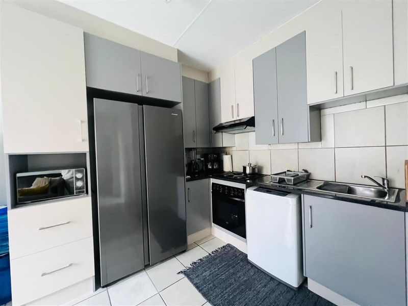 Apartment For Sale in Bonanne, Vanderbijlpark - Photo 2