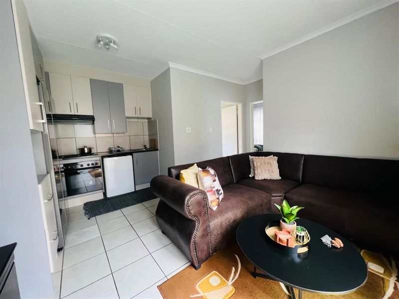 Apartment For Sale in Bonanne, Vanderbijlpark - Photo 4