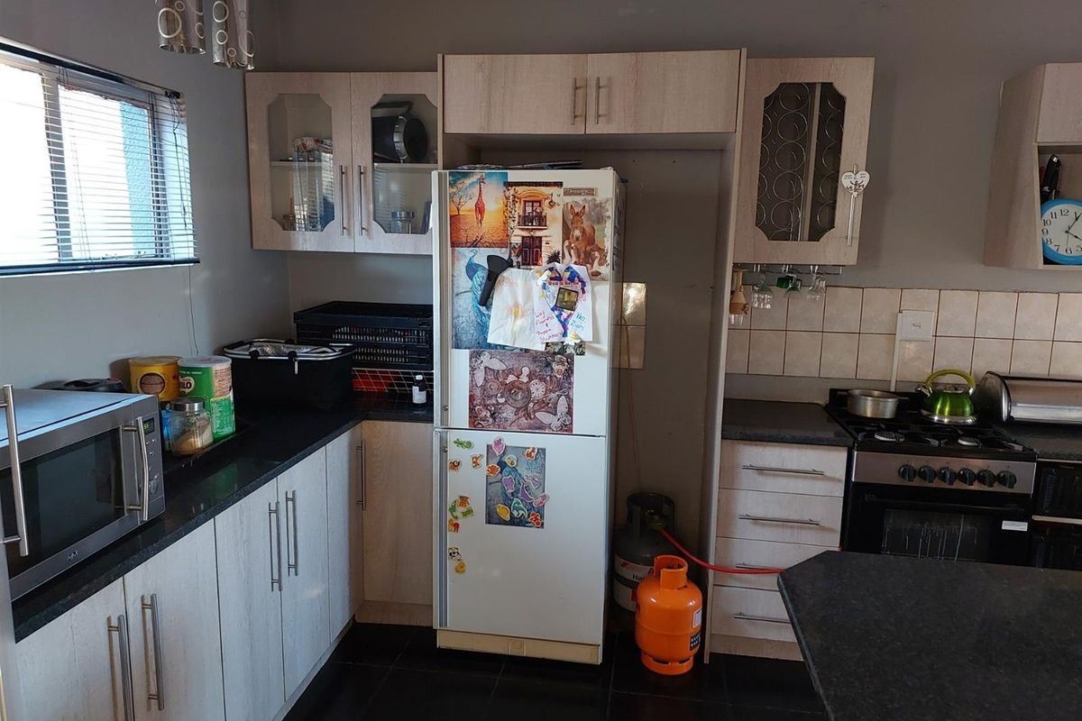 House To Rent in Van Dyk Park Boksburg Gauteng - Photo 3