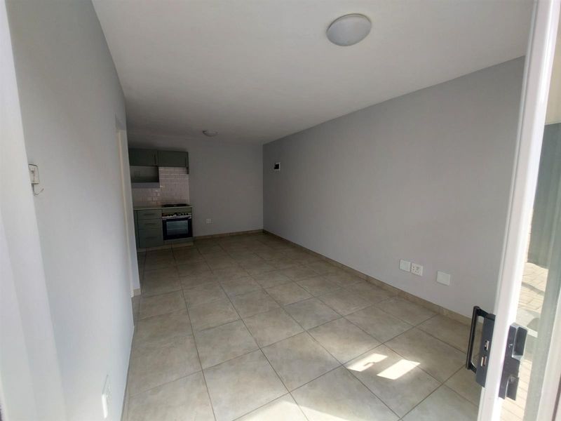 1 bed 1 bath Apartment For Sale in Exclusive complex - Photo 7