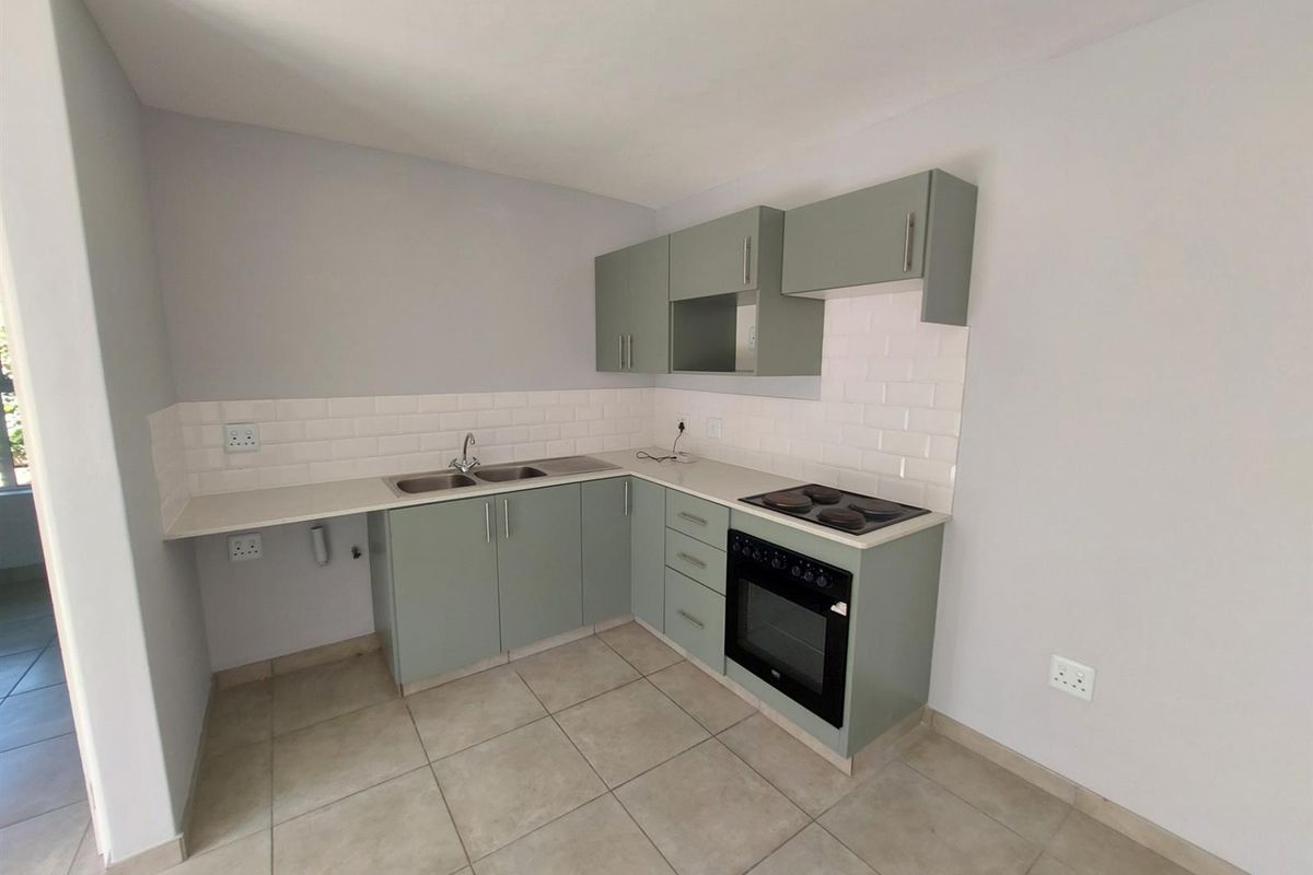 1 bed 1 bath Apartment For Sale in Exclusive complex - Photo 5