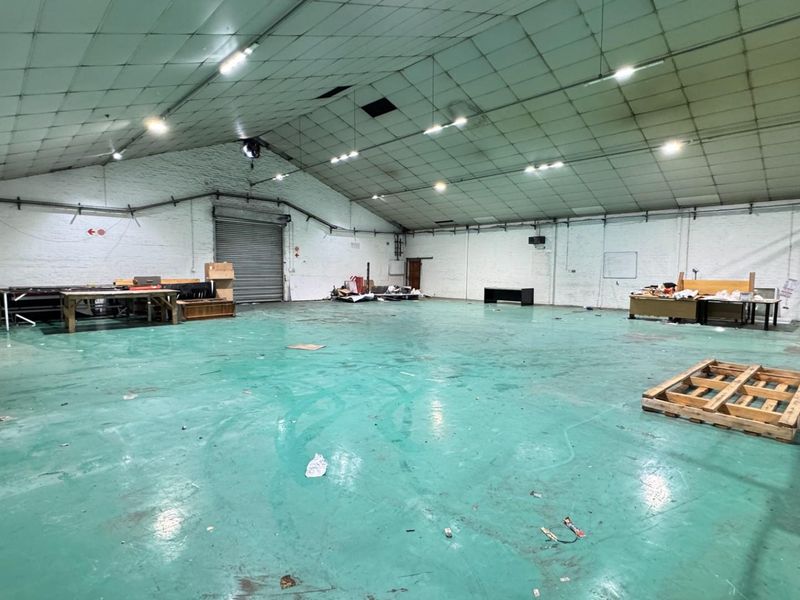 4,527m2 Warehouse To Let in Beaconvale | Prime Located Industrial Facility on Jan Smuts Road - Photo 8
