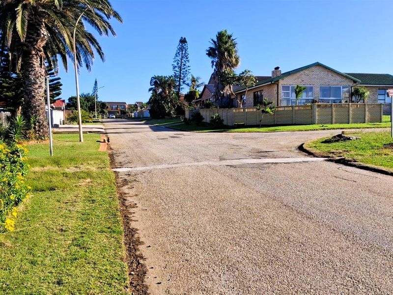 700sqm Vacant Stand for Sale in Noorsekloof | Prime Kloof Front Land in Jeffreys Bay - Photo 9