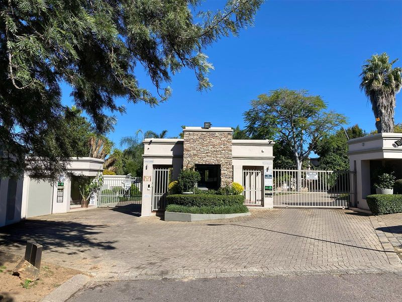 2-Bedroom Townhouse For Sale in Jukskei Park - Photo 3