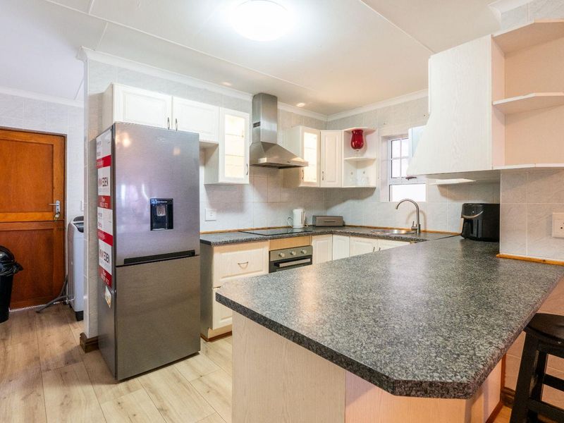 Apartment For Sale in Hartenbos Heuwels, Hartenbos - Photo 4