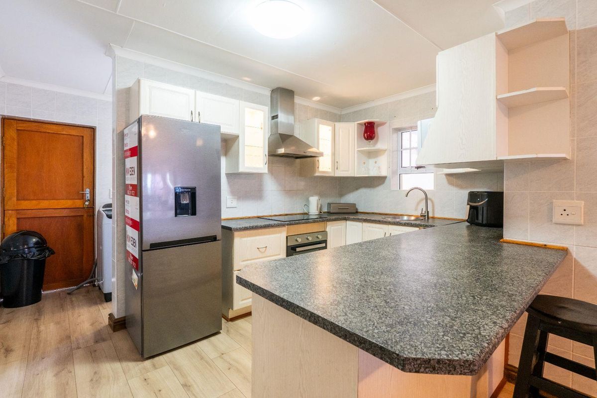 Apartment For Sale in Hartenbos Heuwels, Hartenbos - Photo 4