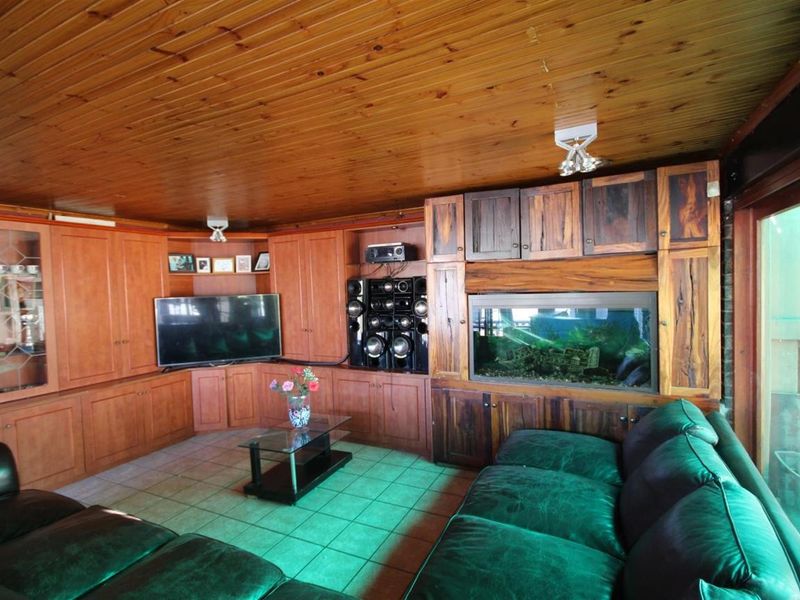 House For Sale in Elim, Kuils River - Photo 10