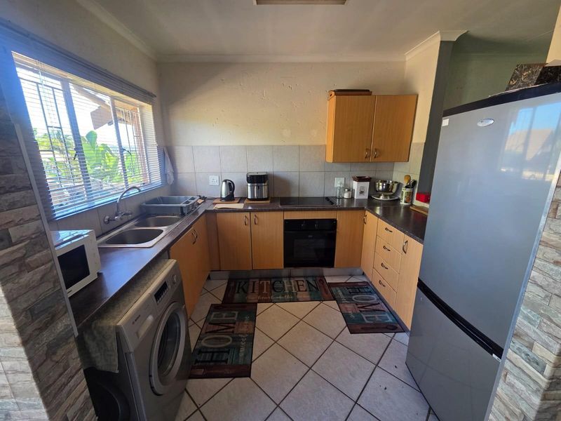 2 Bedroom Townhouse for Sale in Amberfield Glen - Photo 7