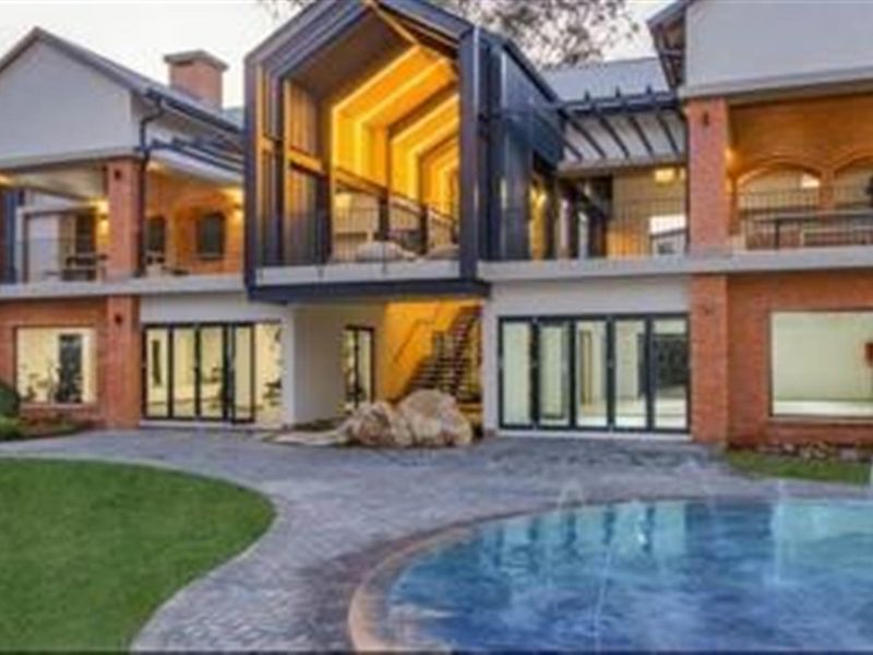 House To Rent in Carlswald, Midrand - Photo 2