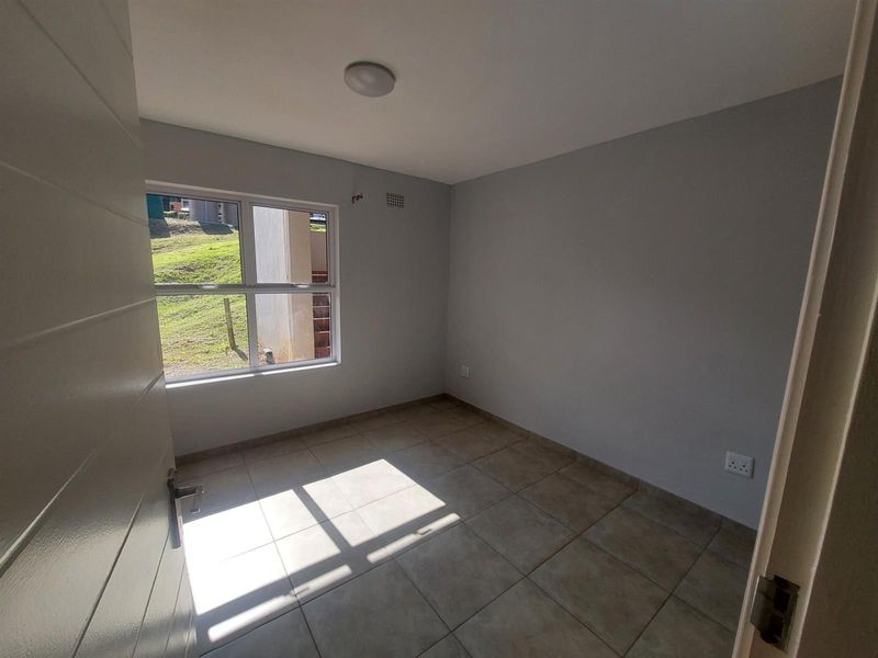1 bed 1 bath Apartment To Rent in upmarket Chase Valley - Photo 10