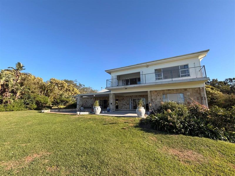 Off-Grid Lifestyle Farm for Sale in Sunrise on Sea - 3.72ha Coastal Estate with Sea Views - Photo 3