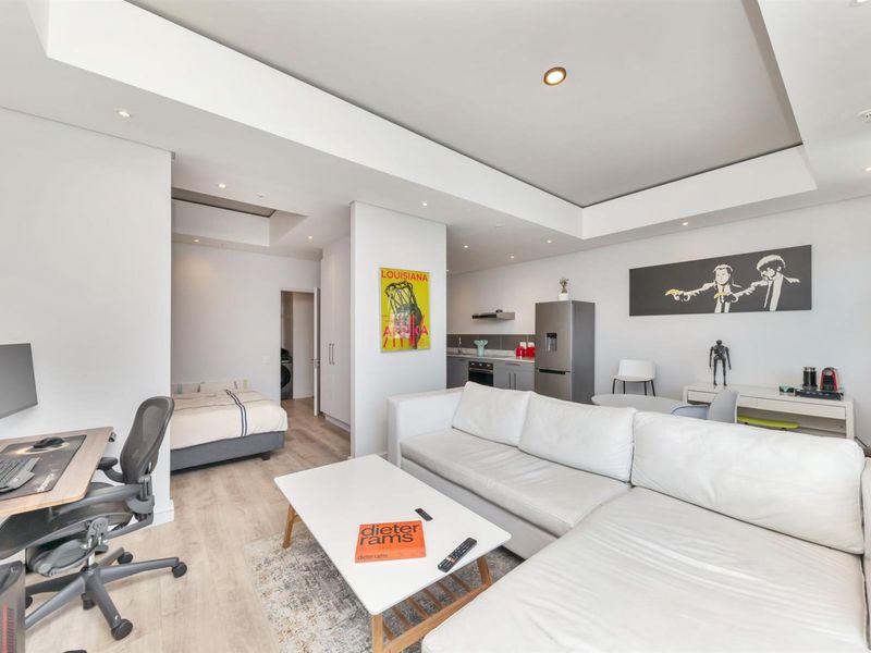Furnished 1 Bedroom Apartment on the 23rd Floor - Harbour Arch - Photo 5