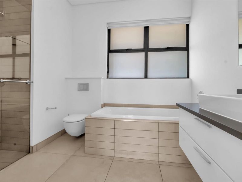 Apartment To Rent in Steyn City, Midrand - Photo 10