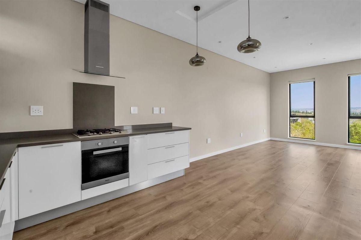 Apartment To Rent in Steyn City, Midrand - Photo 2