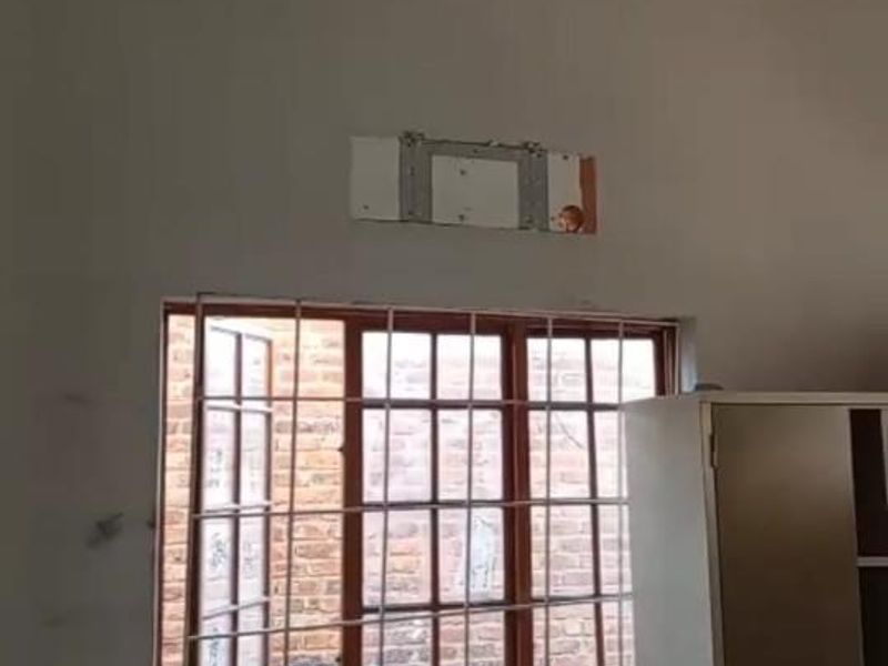 Investment Opportunity in Kimberley North, Kimberley - Photo 2