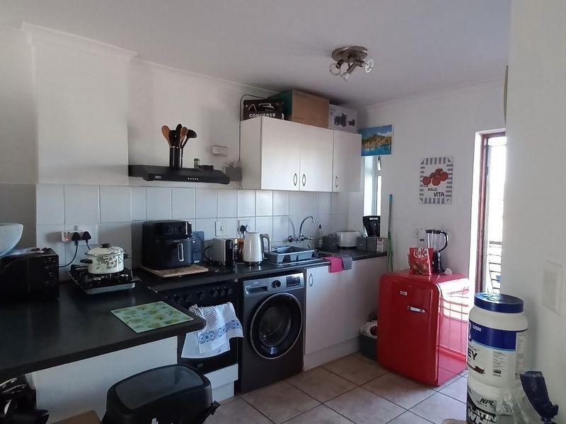 Apartment For Sale in Uitzicht, Kraaifontein - Photo 6