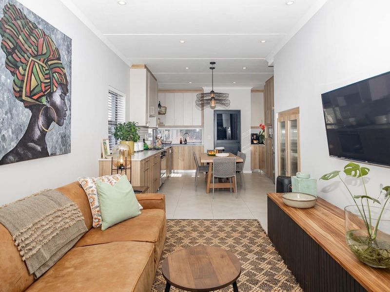 Modern 3-Bedroom Duplex in Secure Vierlanden Complex - Photo 6