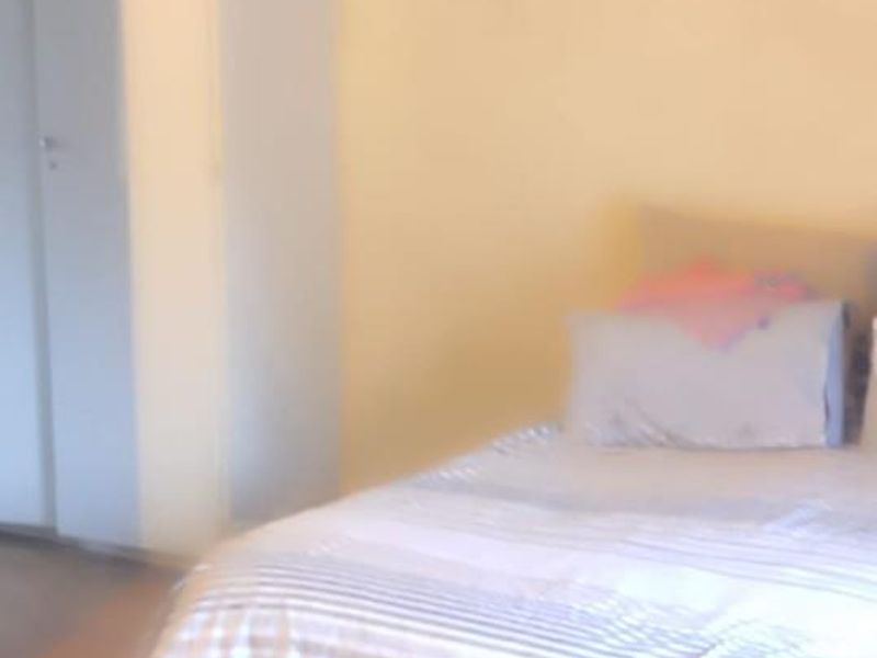 2Bedroom House To Rent in Buccleuch, Sandton - Photo 8