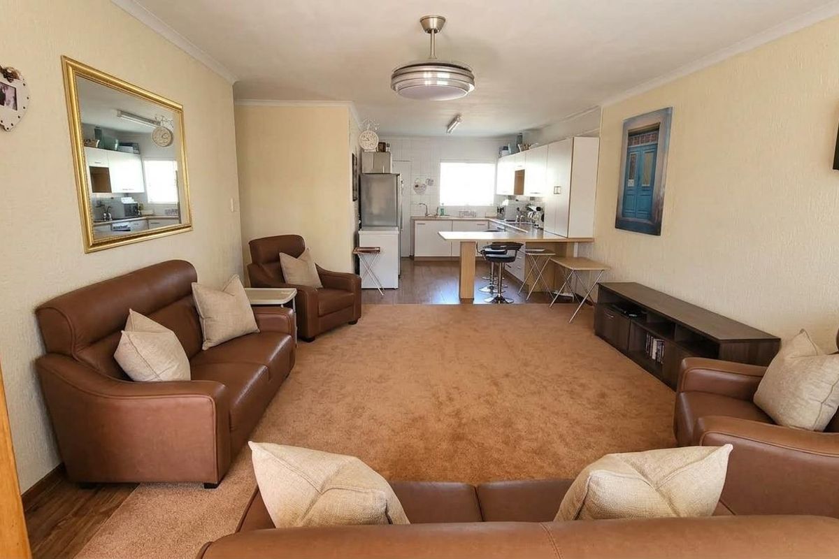 Townhouse For Sale in Van Dyk Park, Boksburg - Photo 3