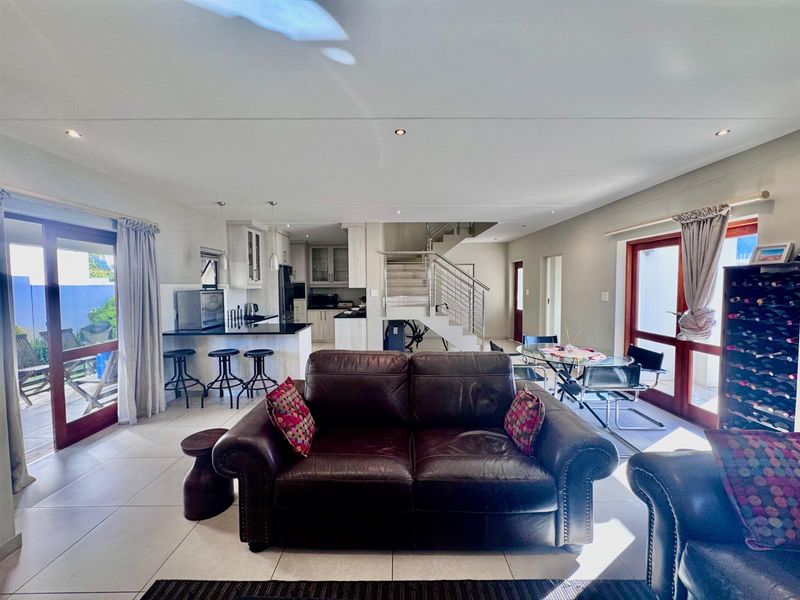 Townhouse To Rent in Graanendal, Durbanville - Photo 7