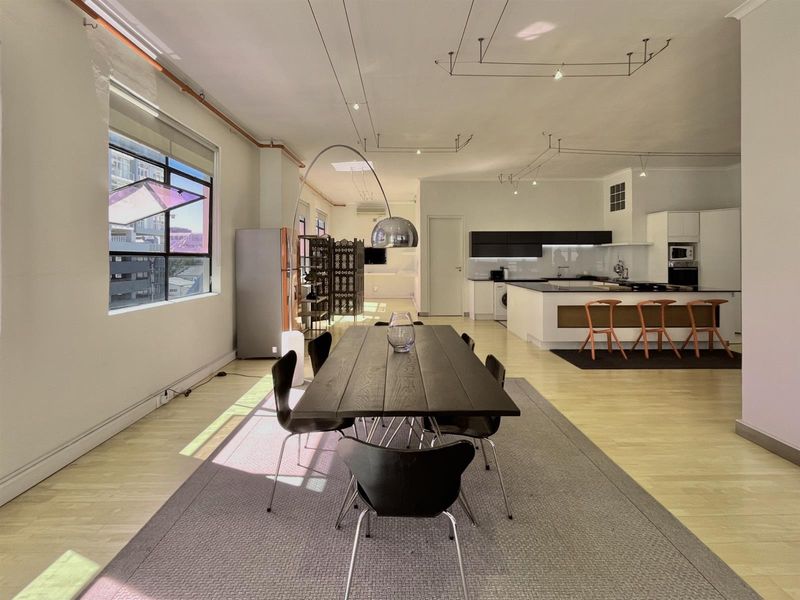 260m2  - Office Space situated in CBD Core - Photo 7