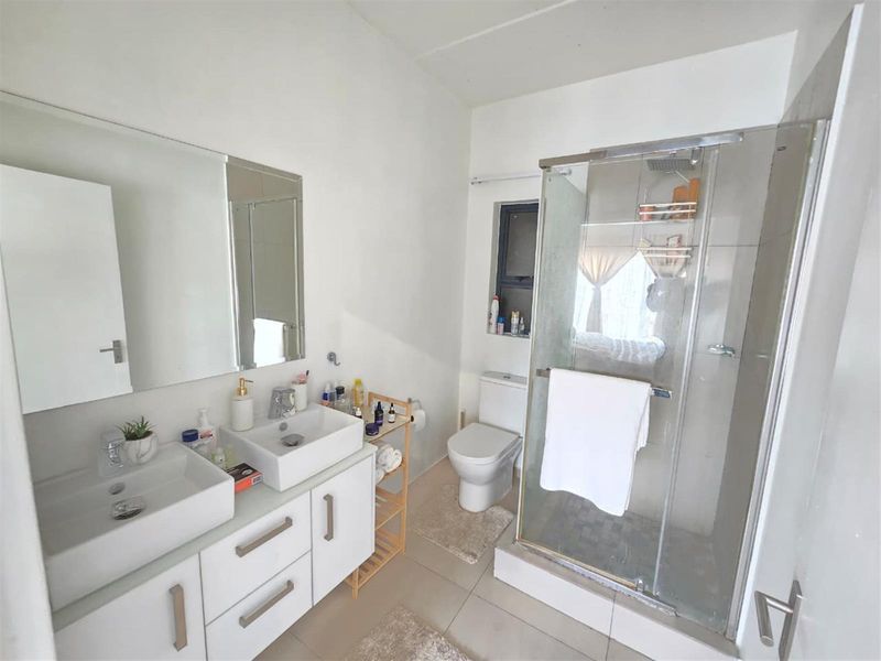 Apartment To Rent in North Riding, Randburg - Photo 9