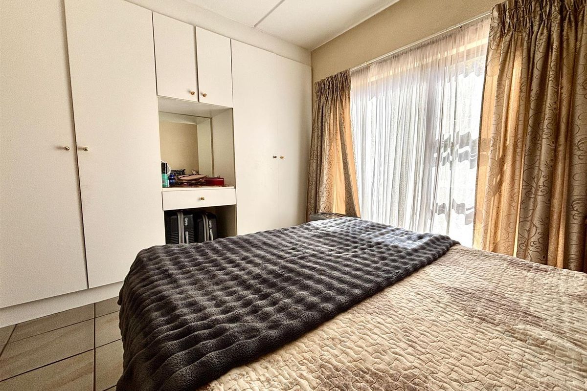 Townhouse To Rent in Sasolburg Ext 23, Sasolburg - Photo 3