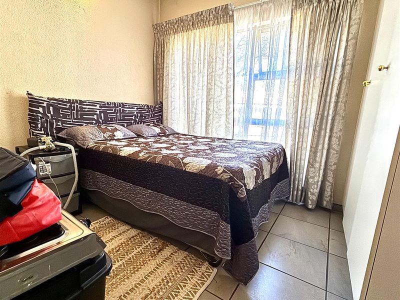 Townhouse To Rent in Sasolburg Ext 23, Sasolburg - Photo 4