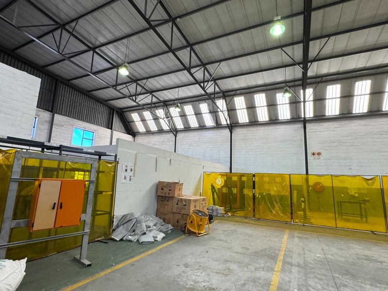 1,040m2 Warehouse To Let | Kyalami Plaza , Killarney Gardens | Unit 1 | Available 1 October 2026 - Photo 10